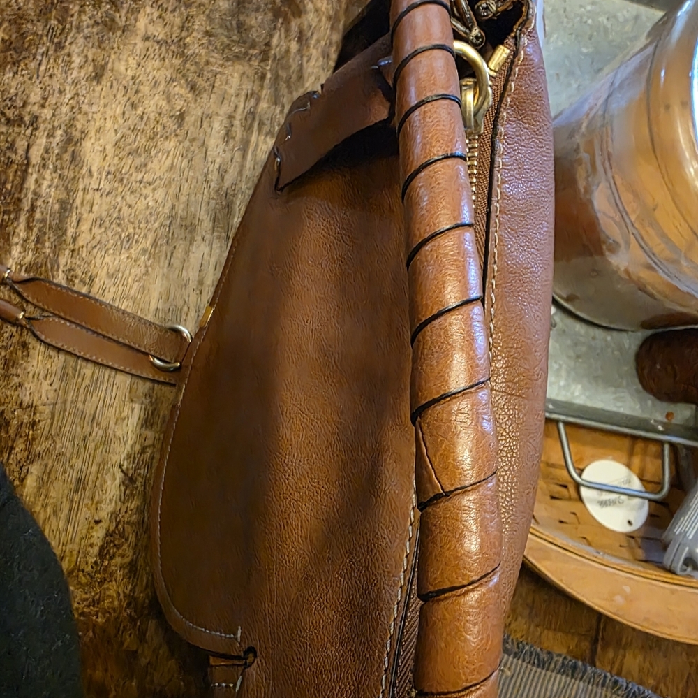 Chloe Brown Leather Shoulder Bag - Picture 4 of 16